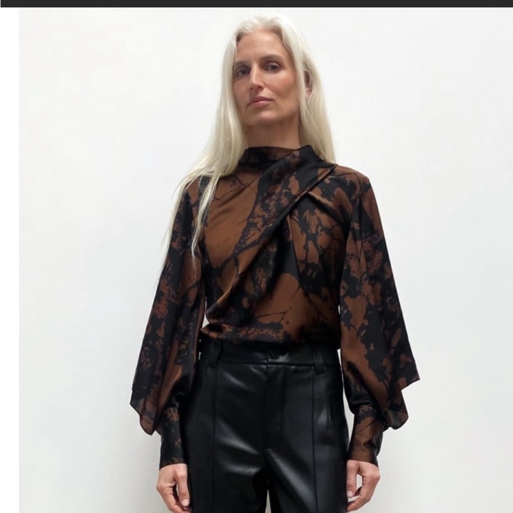 ZARA PRINTED BLOUSE WITH BOW - Picture 5 of 10